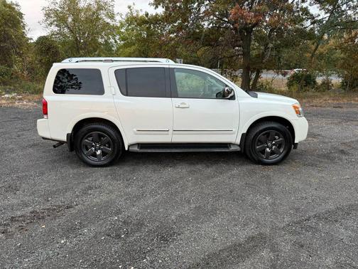 2013 Nissan Armada Platinum