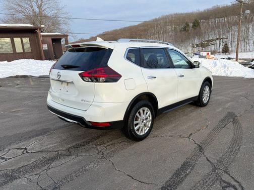 2019 Nissan Rogue SV
