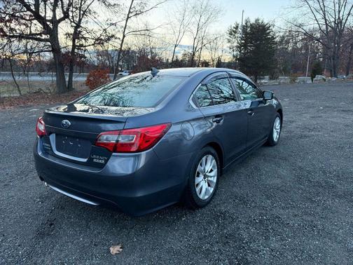 2016 Subaru Legacy Premium
