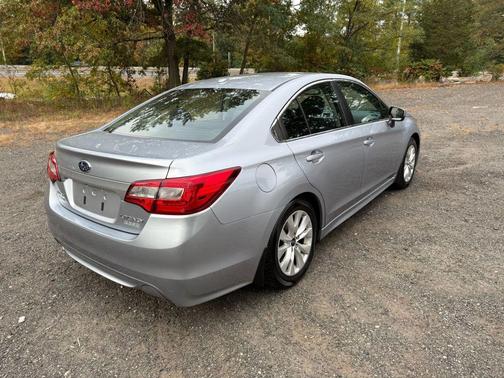 2015 Subaru Legacy Premium