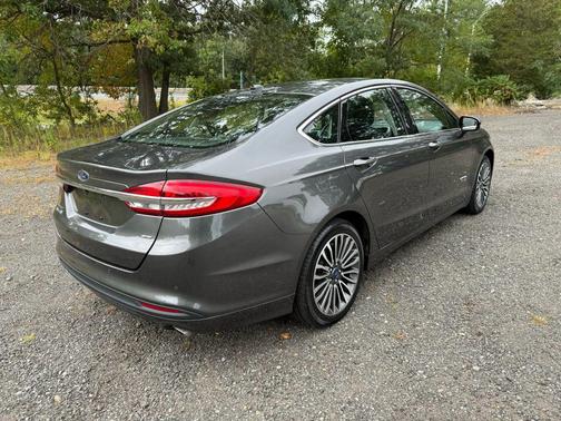 2017 Ford Fusion Energi SE Luxury