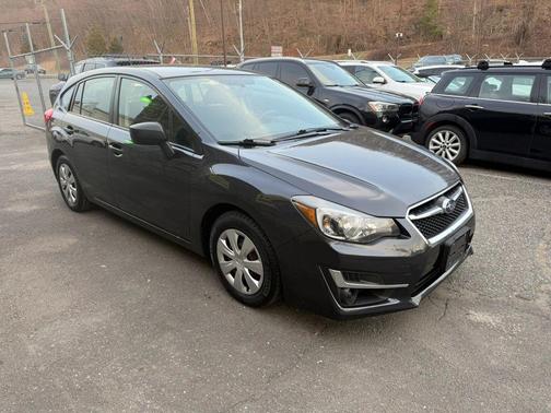 2016 Subaru Impreza 2.0i