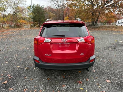 2014 Toyota RAV4 LE