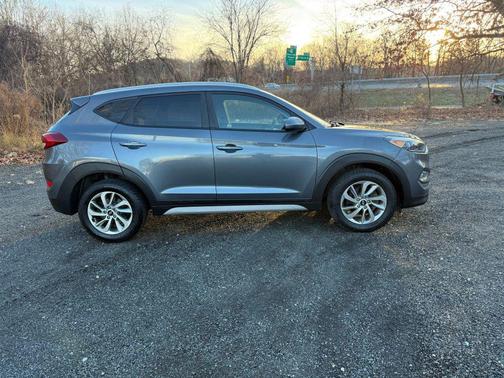 2017 Hyundai TUCSON Sport