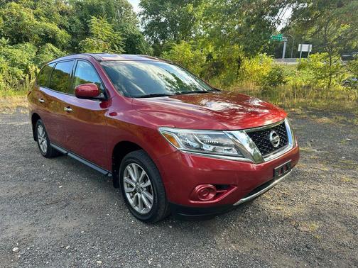 2014 Nissan Pathfinder S