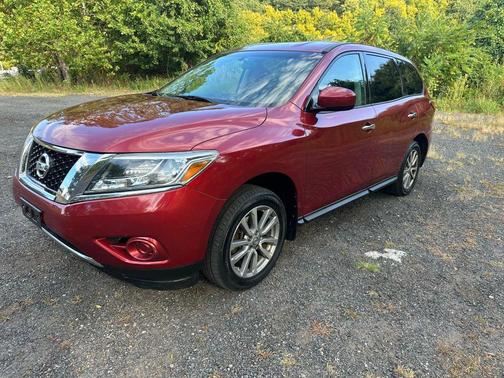 2014 Nissan Pathfinder S