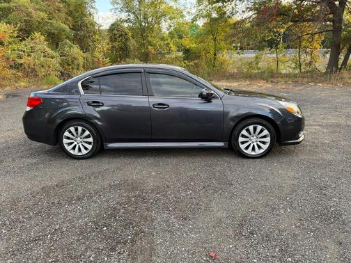 2013 Subaru Legacy Premium