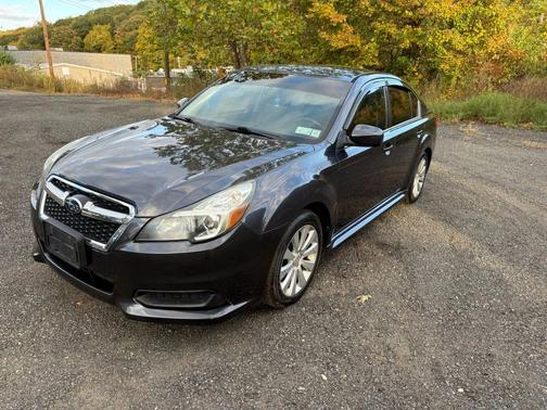 2013 Subaru Legacy Premium
