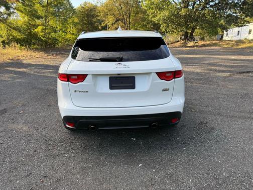 2018 Jaguar F-PACE 25t Prestige