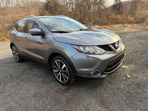 2017 Nissan Rogue Sport SL