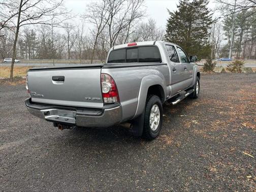 2014 Toyota Tacoma Base