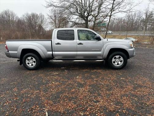 2014 Toyota Tacoma Base