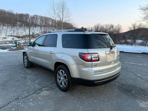 2016 GMC Acadia SLT-1