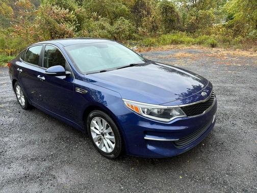 2018 Kia Optima LX