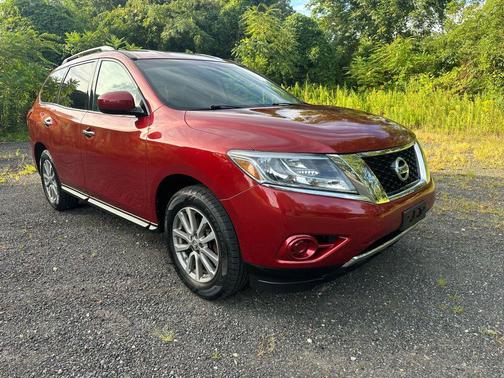 2014 Nissan Pathfinder SV