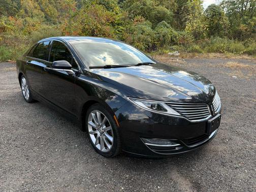 2015 Lincoln MKZ Base