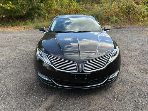 2015 Lincoln MKZ Base