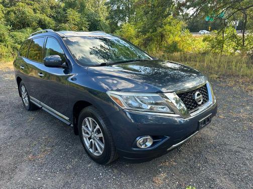 2015 Nissan Pathfinder SL