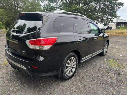 2015 Nissan Pathfinder SL