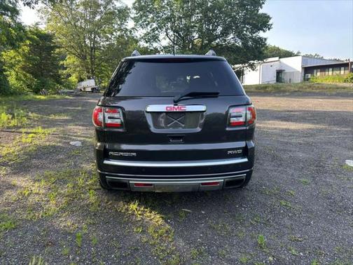 2015 GMC Acadia Denali