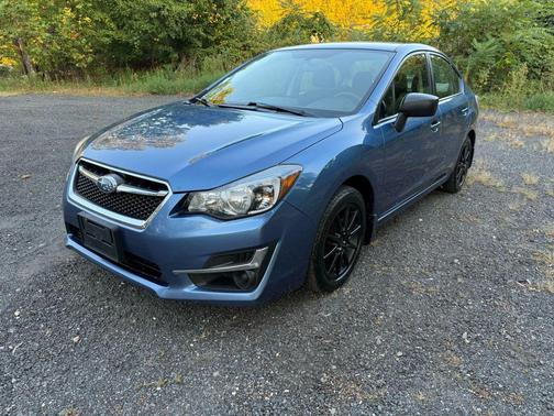 2016 Subaru Impreza 2.0i