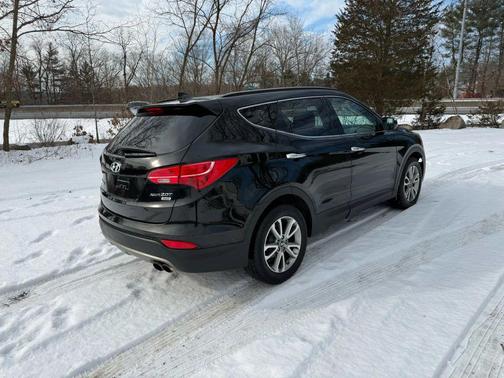 2014 Hyundai Santa Fe Sport 2.0L Turbo