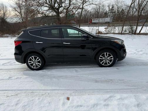 2014 Hyundai Santa Fe Sport 2.0L Turbo