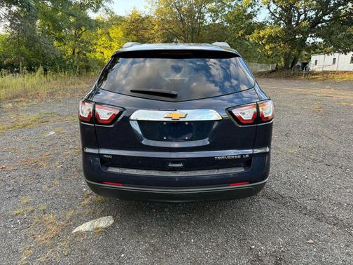 2015 Chevrolet Traverse LS