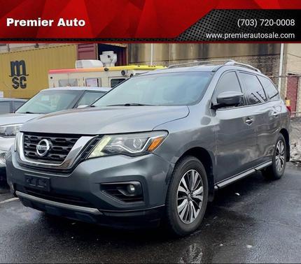 2017 Nissan Pathfinder SL