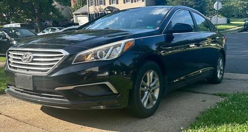 2016 Hyundai SONATA SE