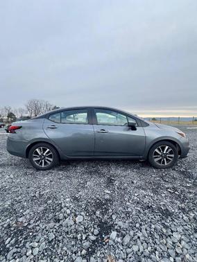 2021 Nissan Versa 1.6 SV
