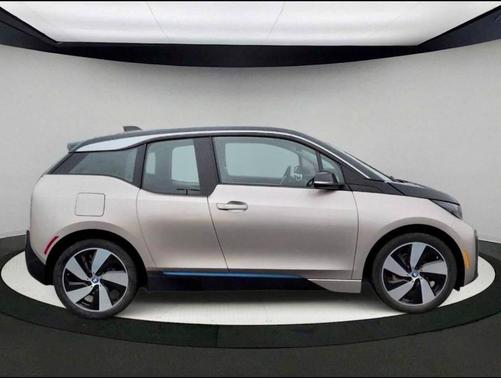 2017 BMW i3 94 Ah w/Range Extender