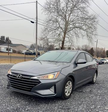 2019 Hyundai ELANTRA SE