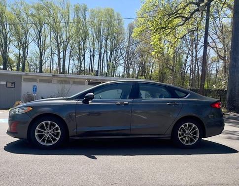 2019 Ford Fusion Hybrid SE