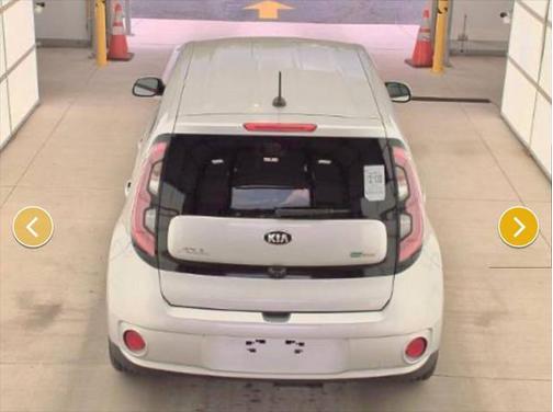 2016 Kia Soul EV Base