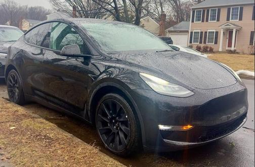 2022 Tesla Model Y Long Range Dual Motor All-Wheel Drive