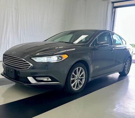 2017 Ford Fusion Energi SE Luxury