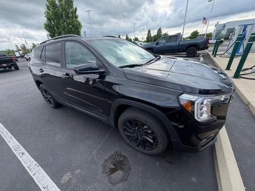 Ebony Twilight Metallic 2023 GMC Terrain SLE