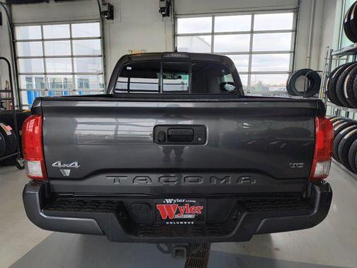 2017 Toyota Tacoma SR