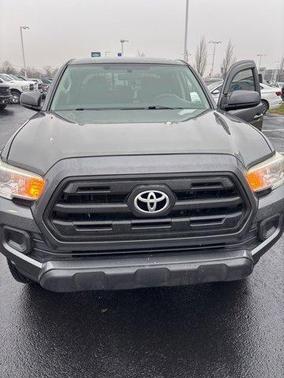 2017 Toyota Tacoma SR