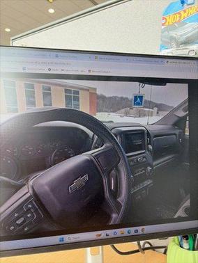 2022 Chevrolet Silverado 1500 Custom Trail Boss