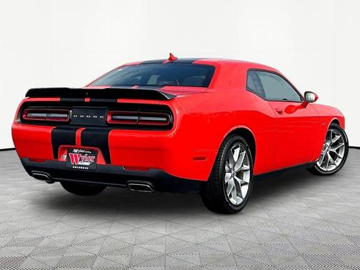 Go Mango 2023 Dodge Challenger GT