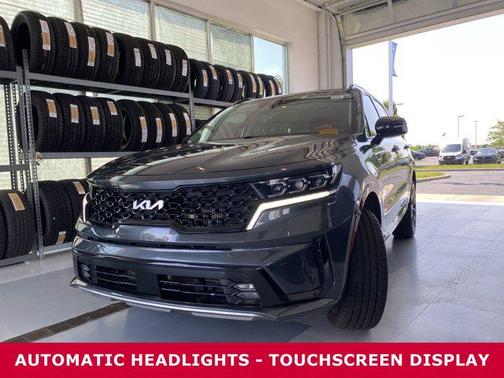 2022 Kia Sorento SX