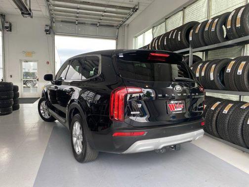 2021 Kia Telluride LX