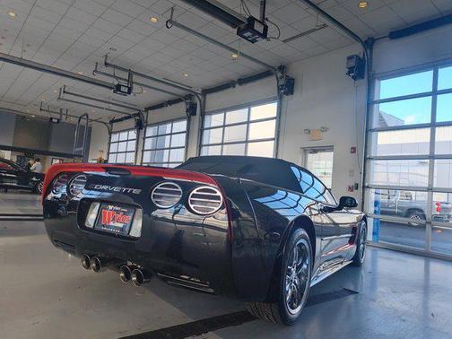 2001 Chevrolet Corvette Base