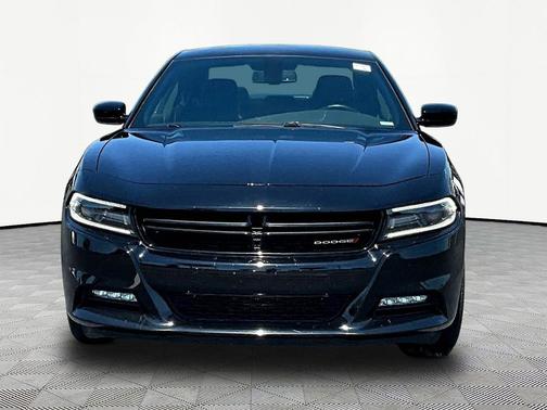 Pitch Black Clearcoat 2018 Dodge Charger GT