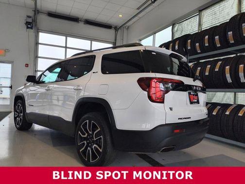 2021 GMC Acadia AWD SLT