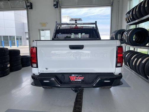 2023 Chevrolet Colorado WT