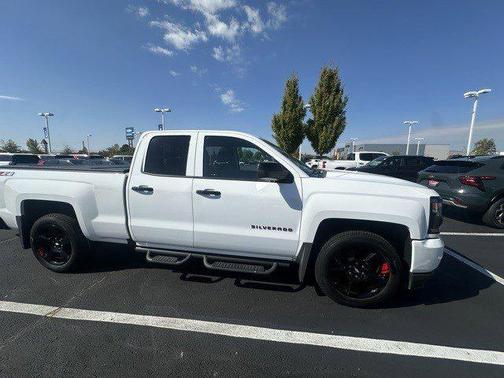 2018 Chevrolet Silverado 1500 2LT