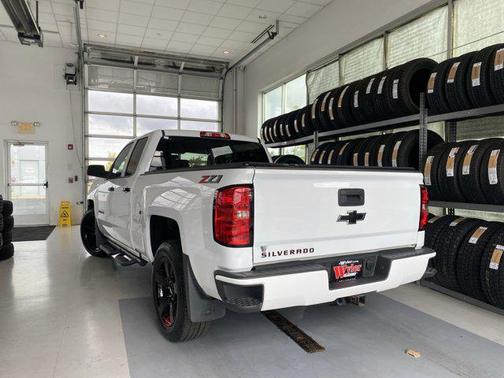 2018 Chevrolet Silverado 1500 2LT